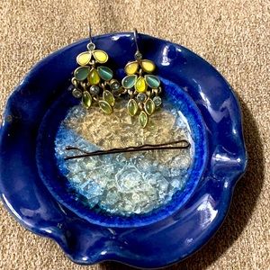 ❤️5/$15 earrings, or $5 each. Yellow/green drops